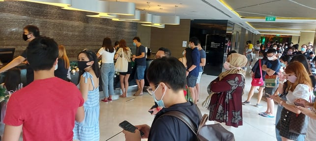 crowded-reception
