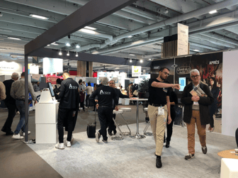 Kiosk and mobile check-in 